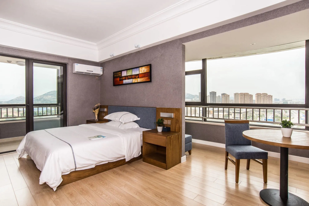 Qingdao Haiyue Home Resort Hotel