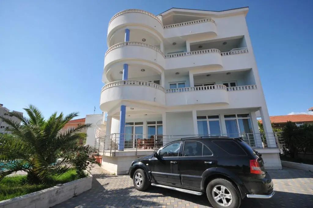 Villa Lida 2