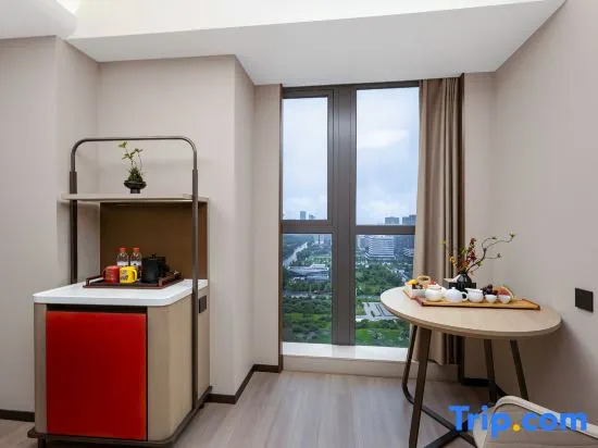 Echeng Hotel