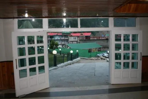 Pine Top Naran