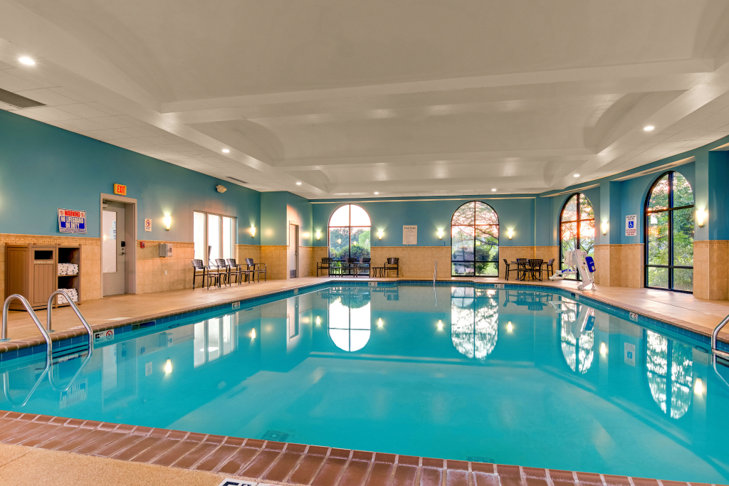 Holiday Inn Express Nashville-Opryland by IHG