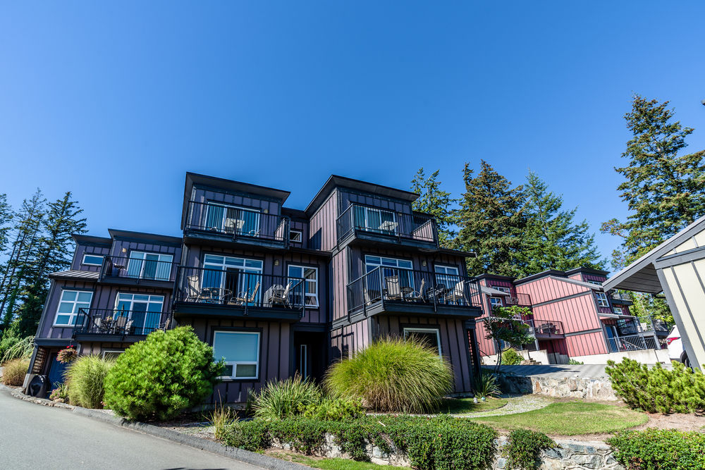 Sooke Harbour Resort & Marina