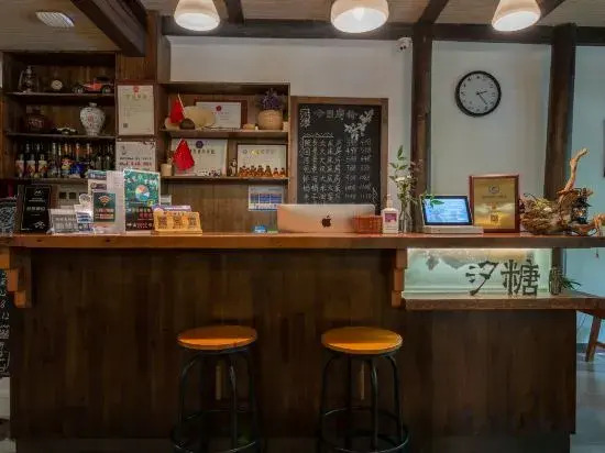 Xitang Hostel