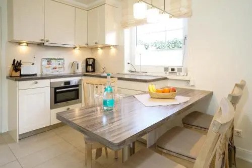 Strandhaus Wenningstedt Whg 3
