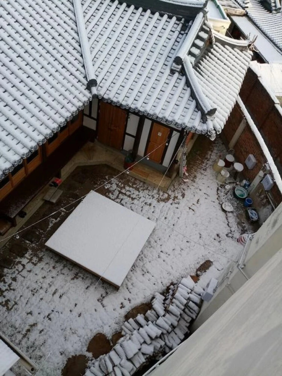100 Korea House