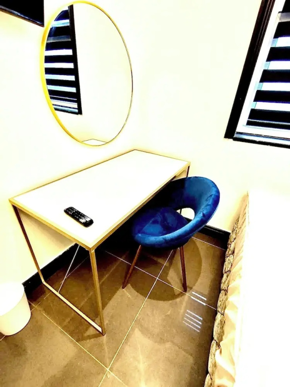 BPR Private Hot-tubs and rooms