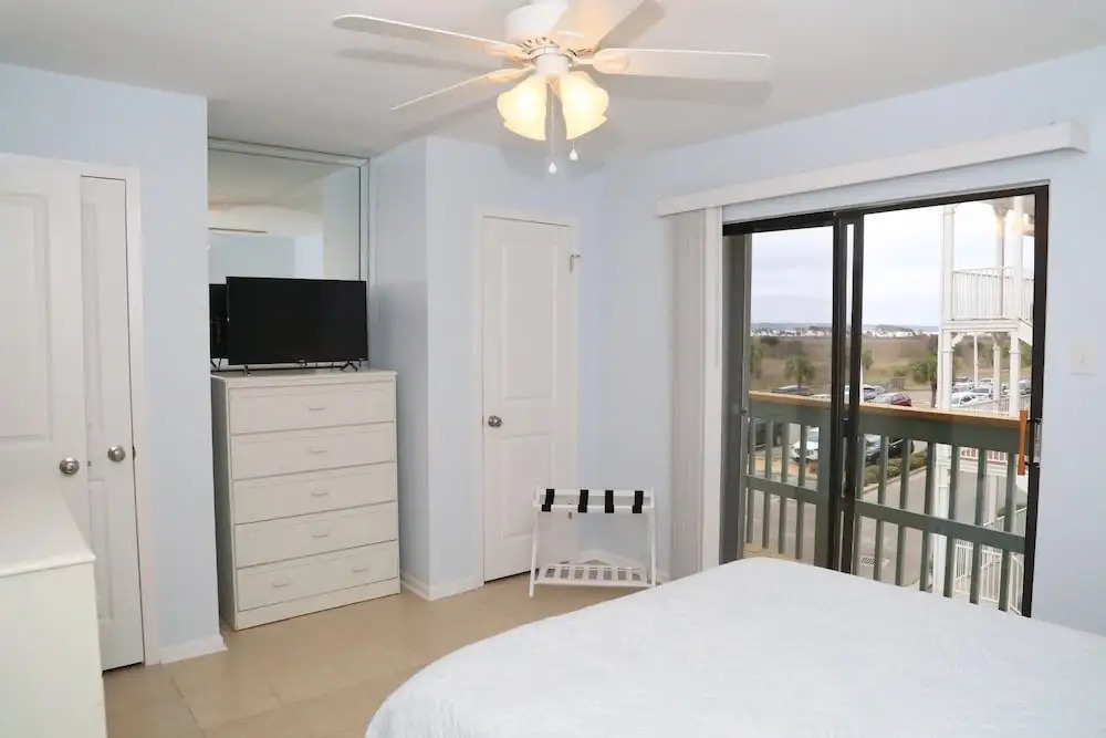 Beachwalk #4 2 Bedrooms 2 Bathrooms Townhouse