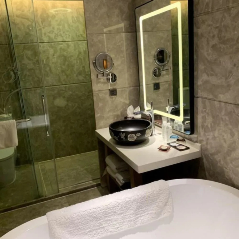 Wanyi Lijing Hotel Guiyang Huaxi Park