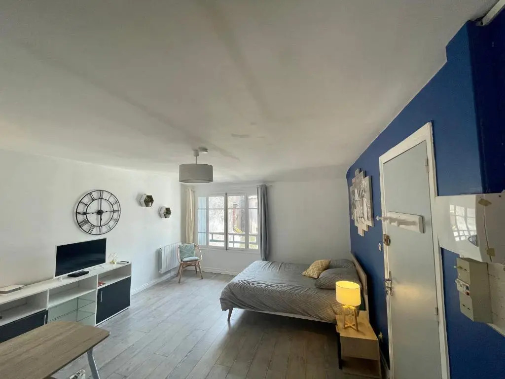 Moissac Centre Studio 30m2 Calme Cour Intérieure vélo Netflix