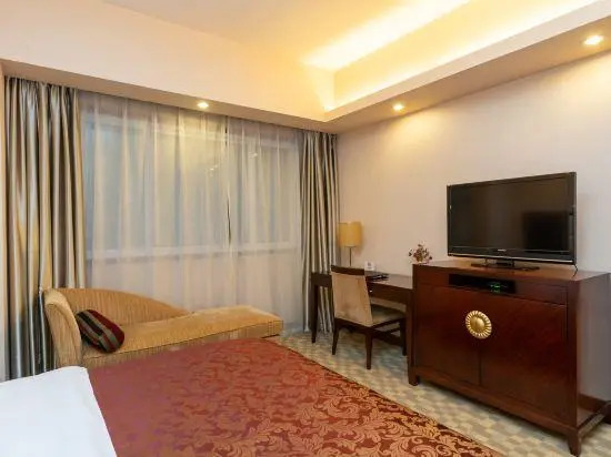 Huatong Hotel
