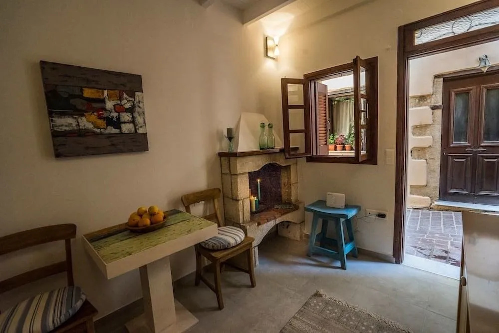Romantic Maisonette