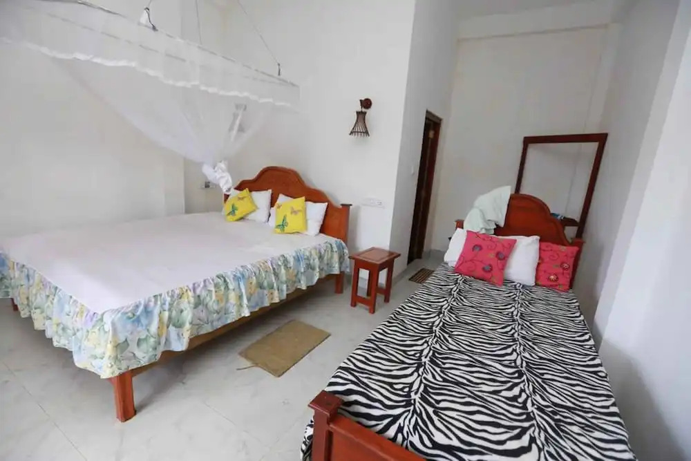 Yoho Cloud Castle Homestay