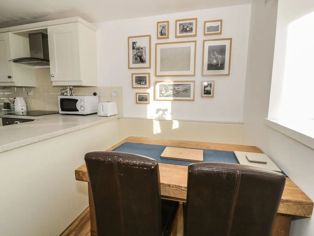 1 Dunkirk Cottages