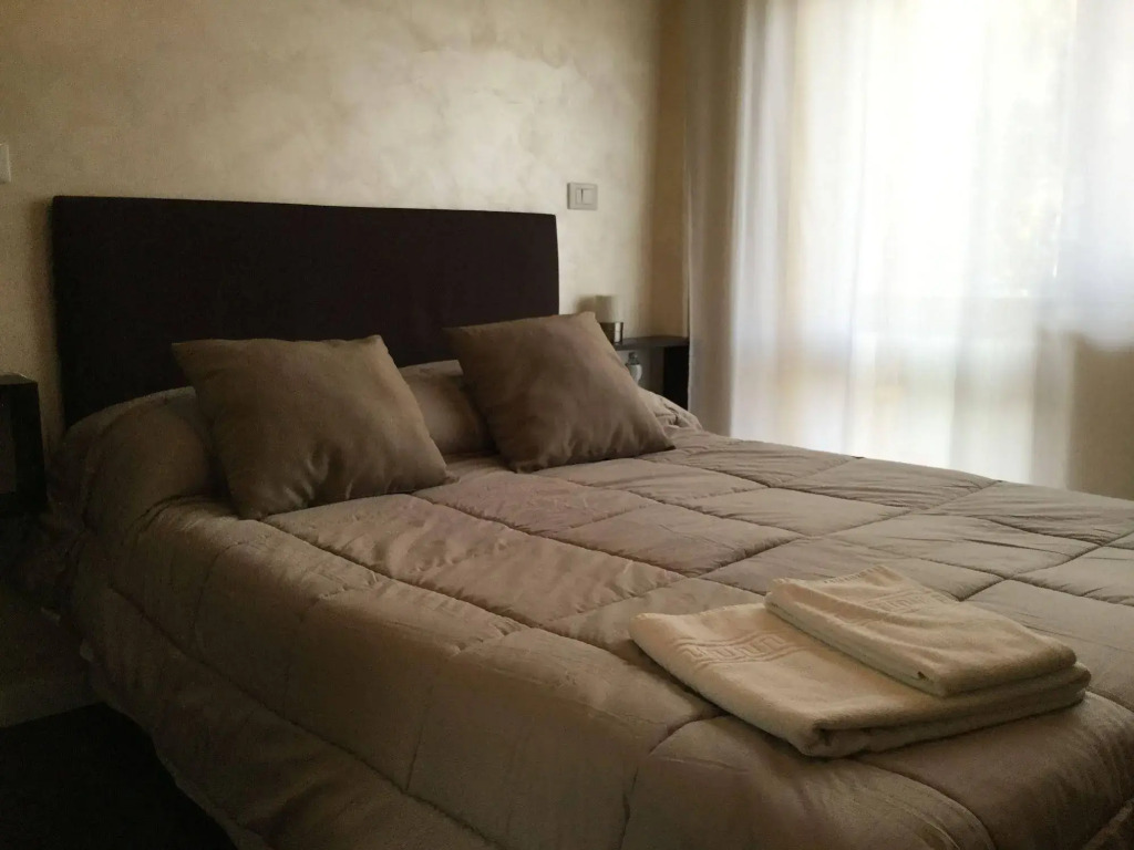 Domus Corso Umberto 18 B&B