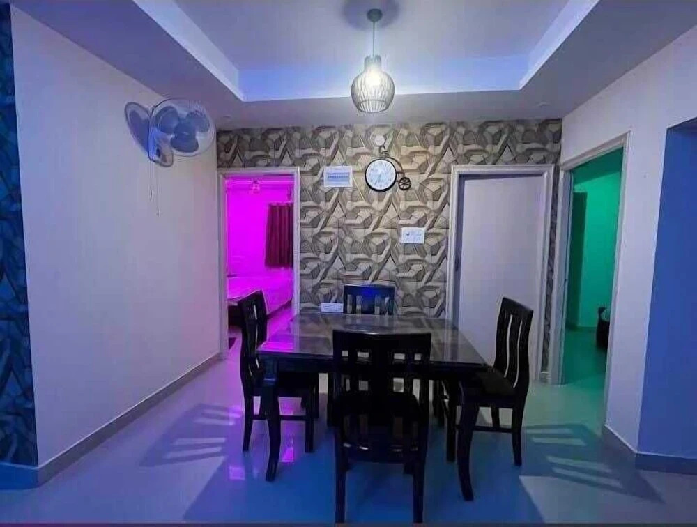 Urban Stay Adams Service Apartment