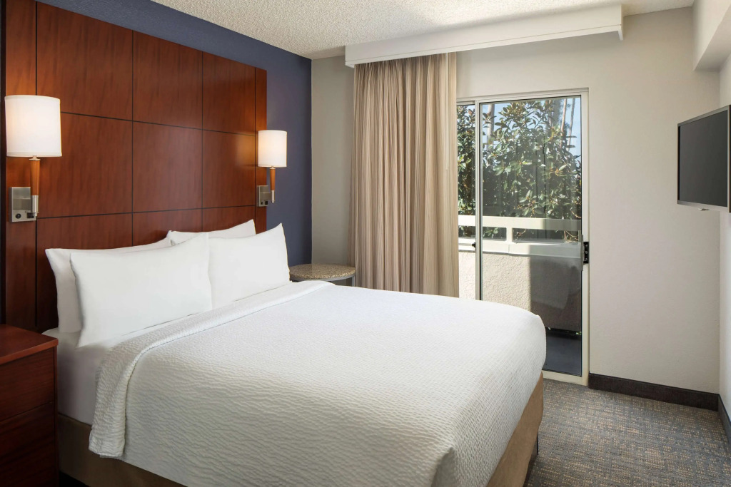 Sonesta ES Suites Carmel Mountain - San Diego