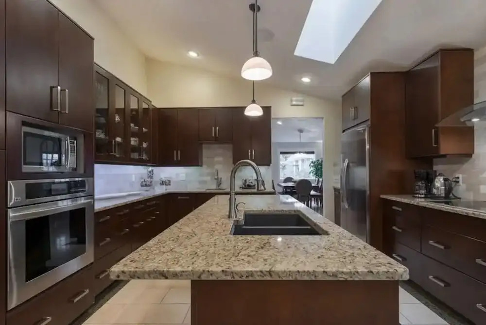 Chef's House Okanagan by Elevate Rooms
