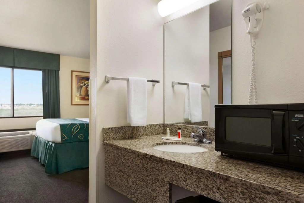 Travelodge by Wyndham Pecos
