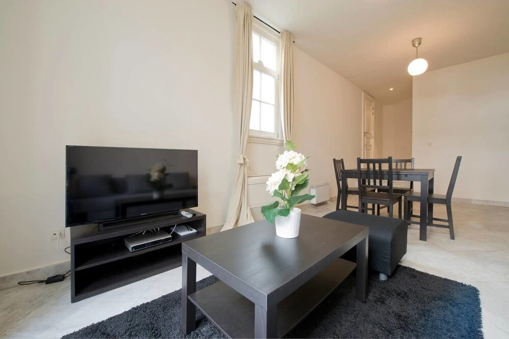 Saint Pauls Suite 2