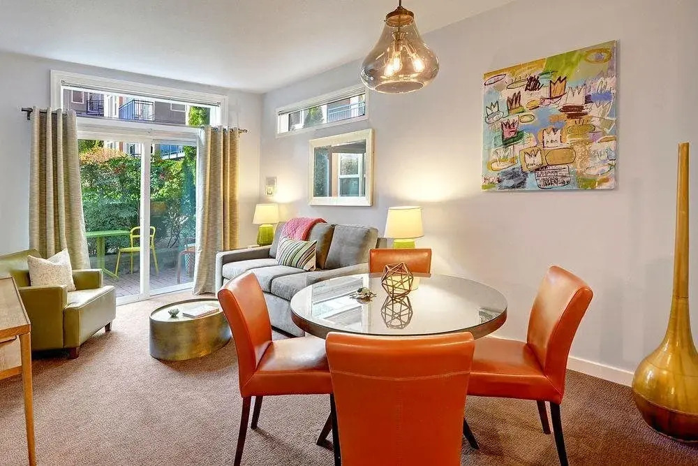Belltown Court Seattle Urban Retreat