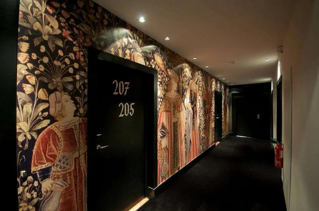 Le César Hôtel