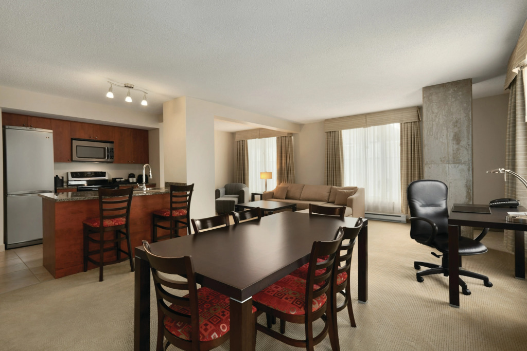Embassy Suites by Hilton - Montreal