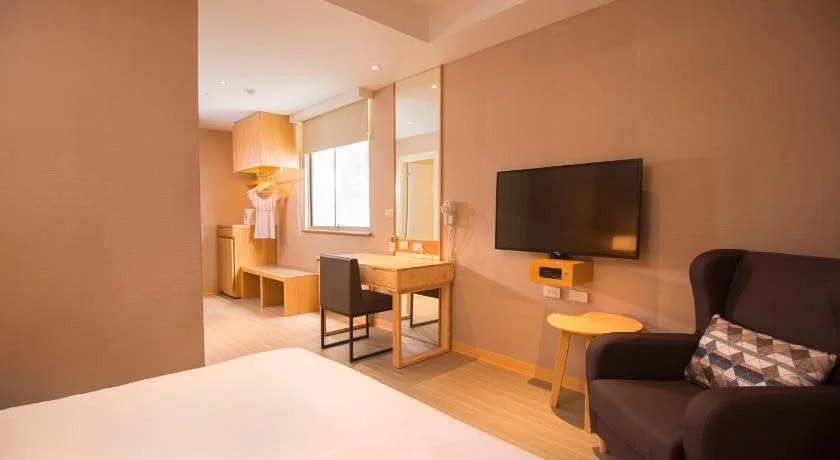Asia Emperor Hotel