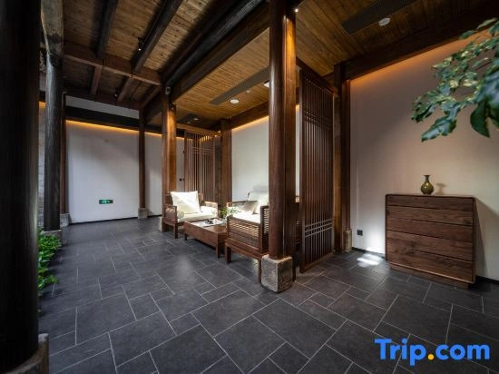 Huangshan Bajiazhan Yulin Yuchi Homestay