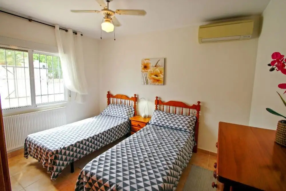 Paula-3 - holiday home with private swimming pool in Moraira