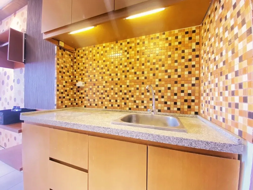 Modern Studio Room Apartment At Emerald Towers Bandung