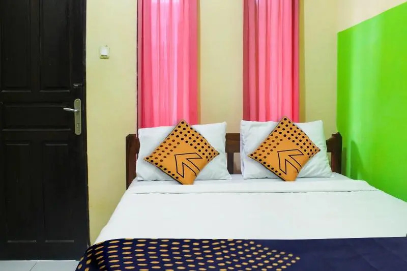 SPOT ON 91227 Al Bayt Syariah Guest House