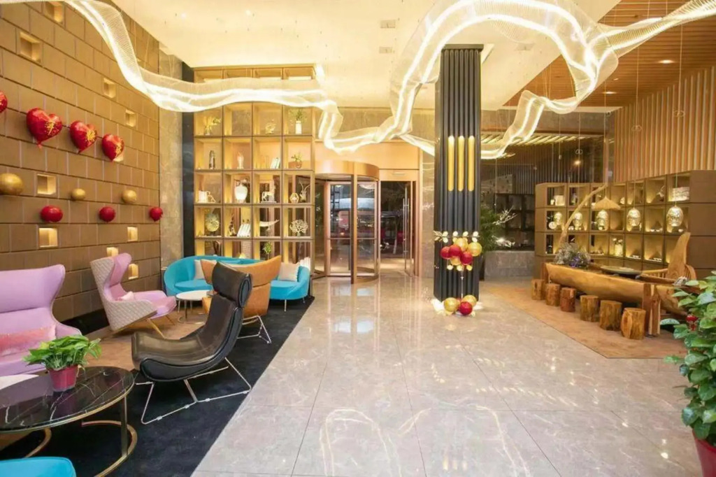 Hexu · Light Luxury Hotel
