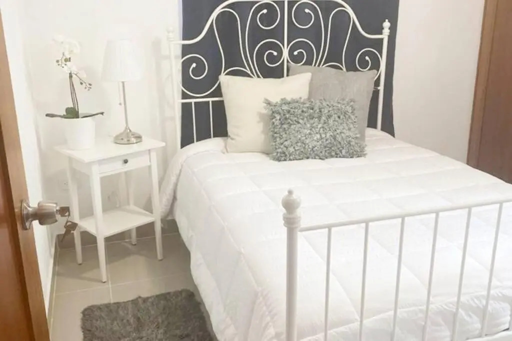 Àpartamento completo, 3 hab Wifi, Netflix, Parqueo Privado