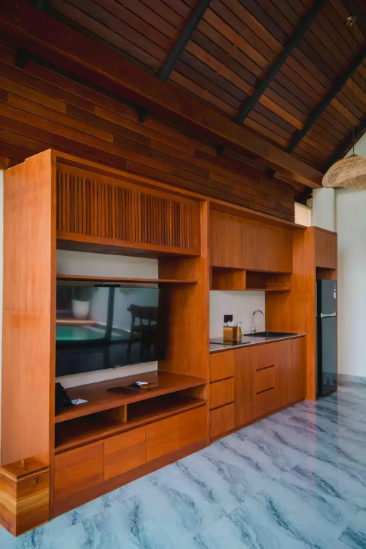 Unagi Mas Villa by Emana