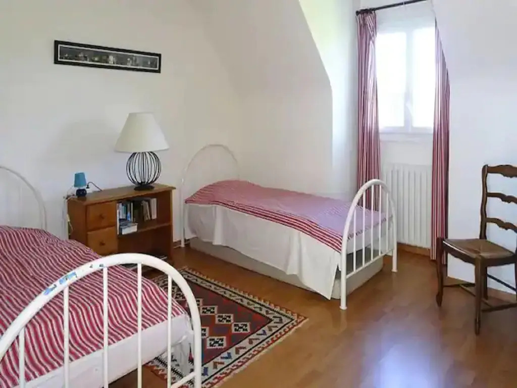 Holiday Home With Private Outdoor Pool, Gouesnac"h