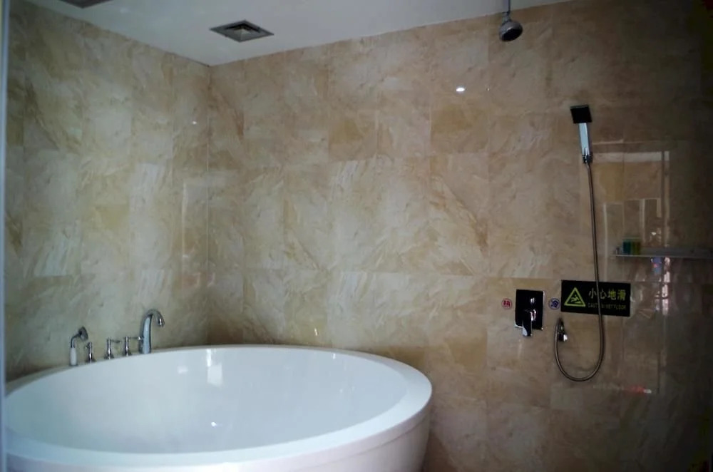 Yajiaxin Hotel
