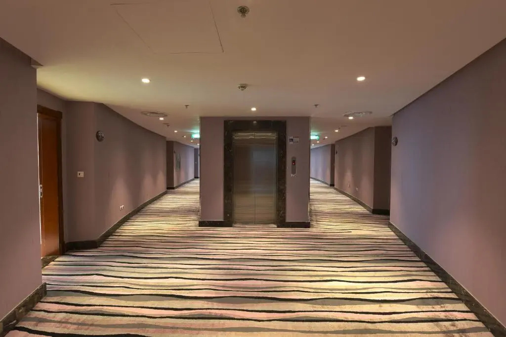 Grand Mayral Hotel