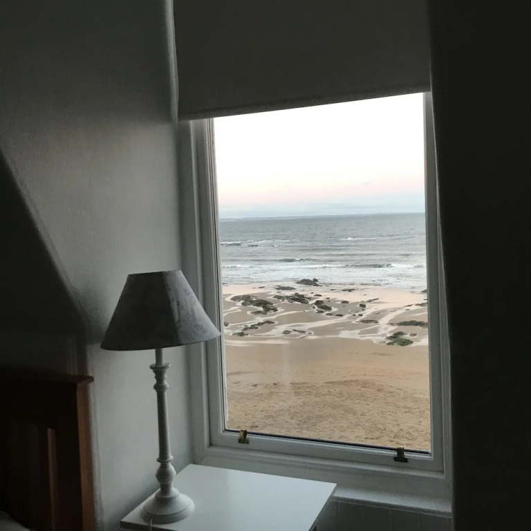 East Sands Holiday Apartment