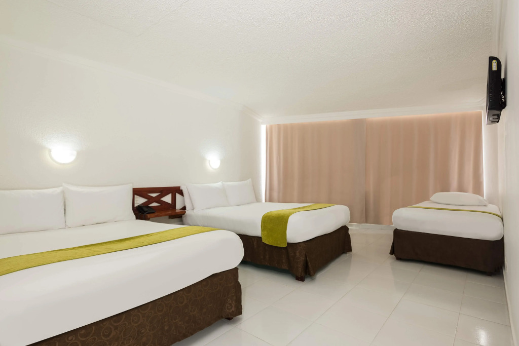 Calypso Beach Hotel