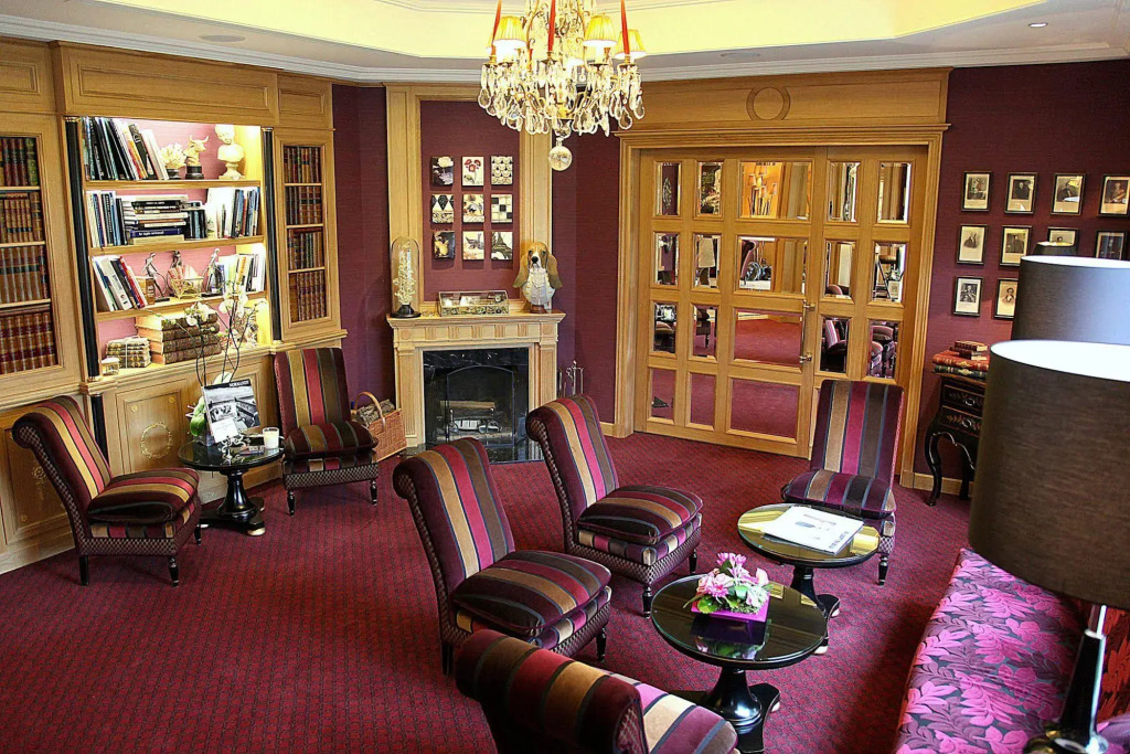 Villa Lara Hotel