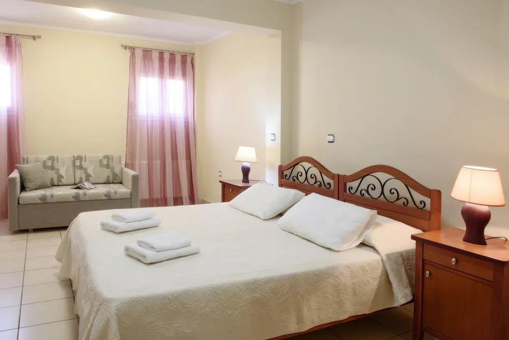Sea Breeze Apartments Chios
