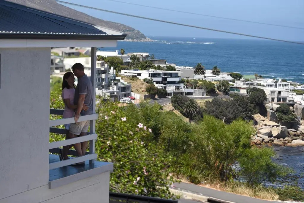 51 On Camps Bay