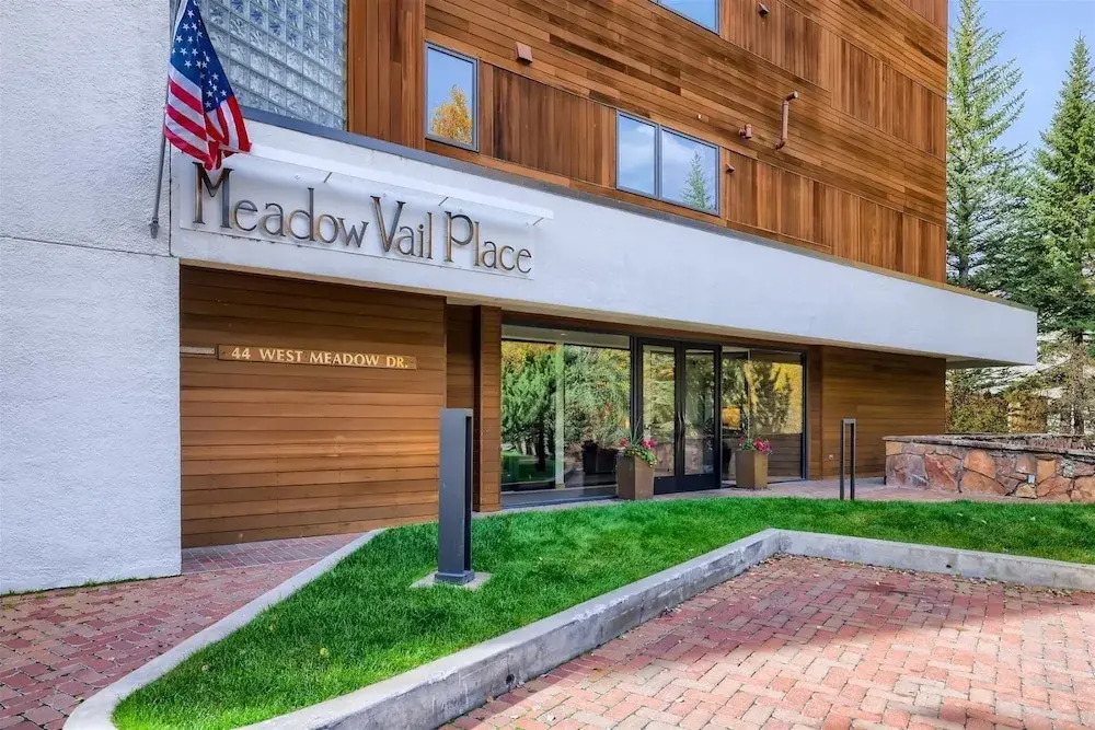 1-44 W Meadow Dr. 7 Meadow Vail Place