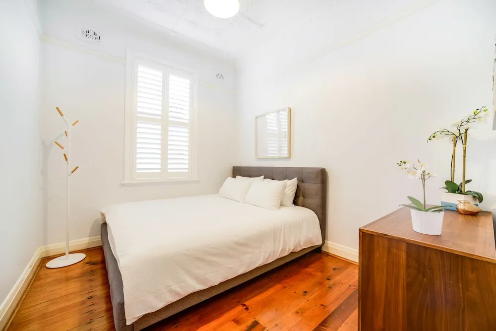 Stunning Inner City House Close to Fish Market