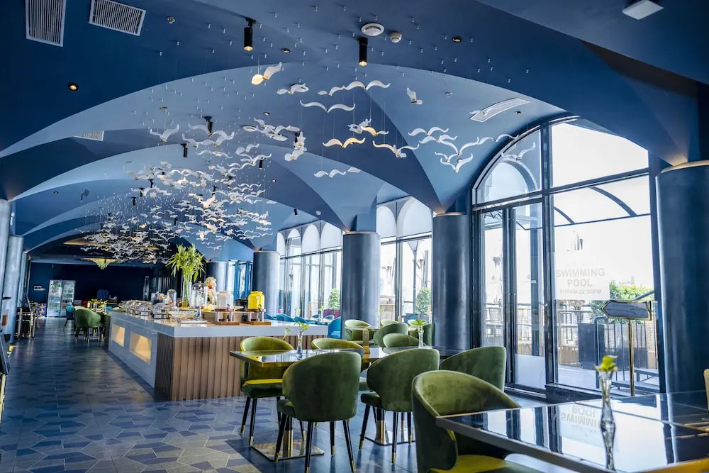 OCEAN HOTEL