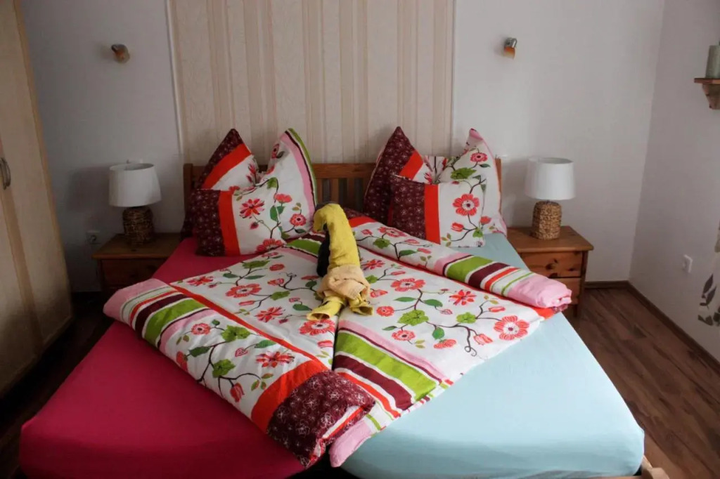 Varga Borbarát Vendégház Apartmanok