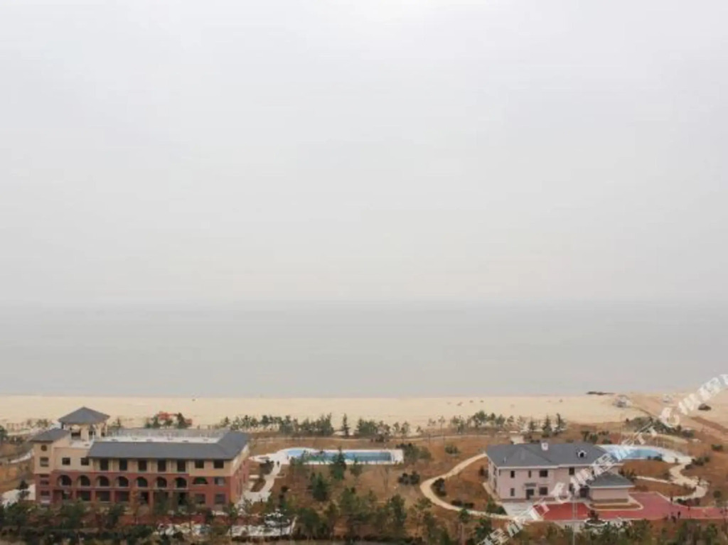 Bihai Yilin Holiday Hotel
