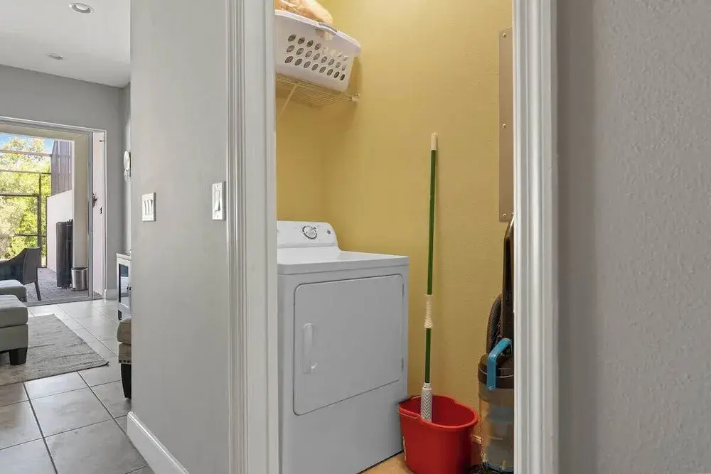 Comfortable Vacation Home up to 10 People