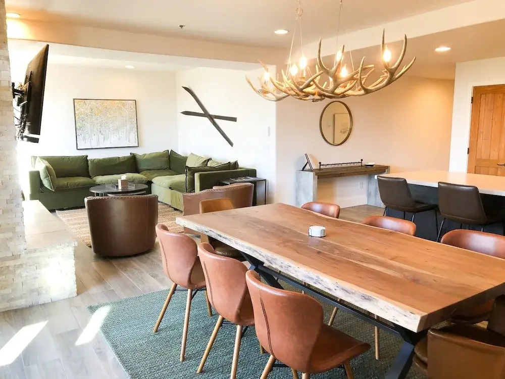 Bear Creek Lodge 407 4 Bedroom Condo by Alpine Lodging Telluride