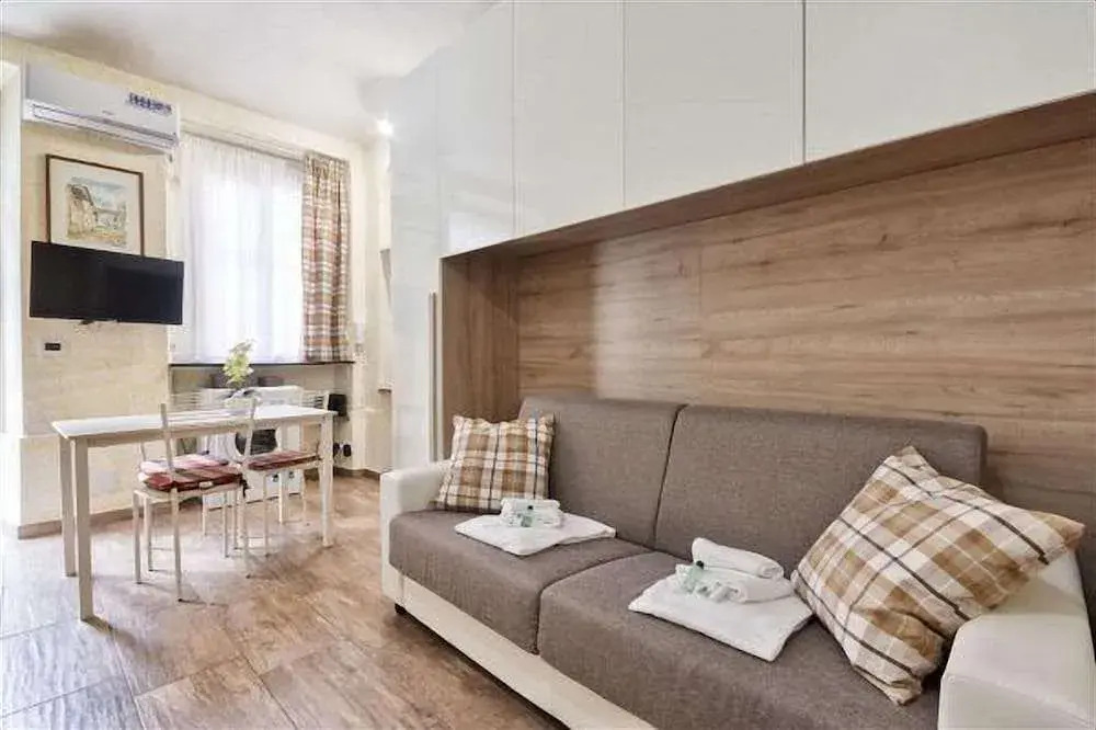 Aurora Cozy Studio